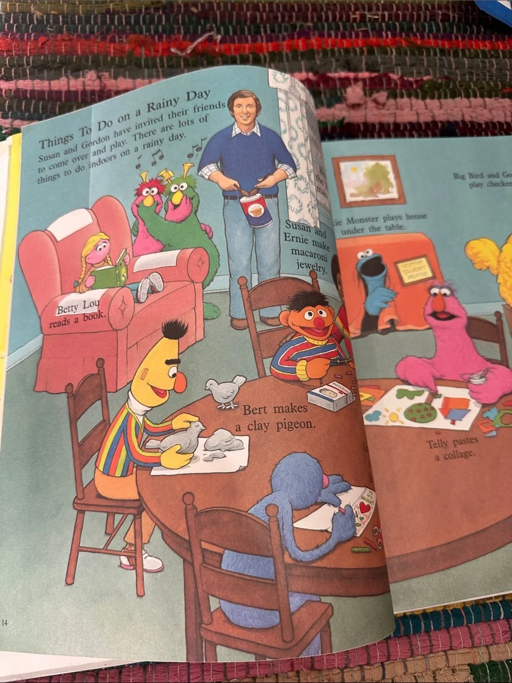 Vintage 1983 Sesame Street Word Book Golden Books Tom Leigh Hardcover